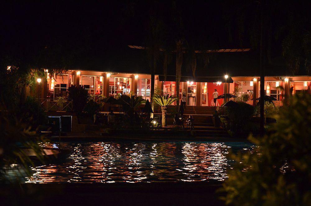 Iguazu Inn Hostel Puerto Iguazú Zewnętrze zdjęcie