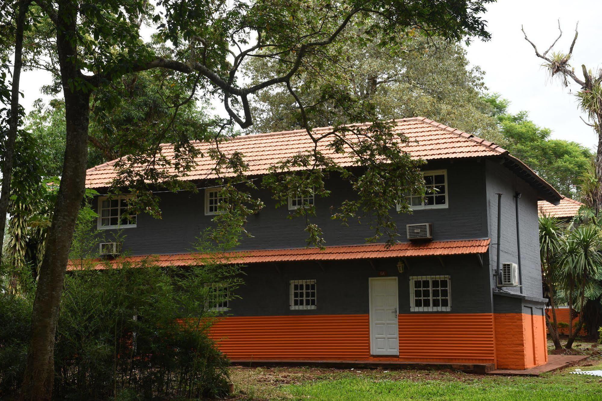 Iguazu Inn Hostel Puerto Iguazú Zewnętrze zdjęcie