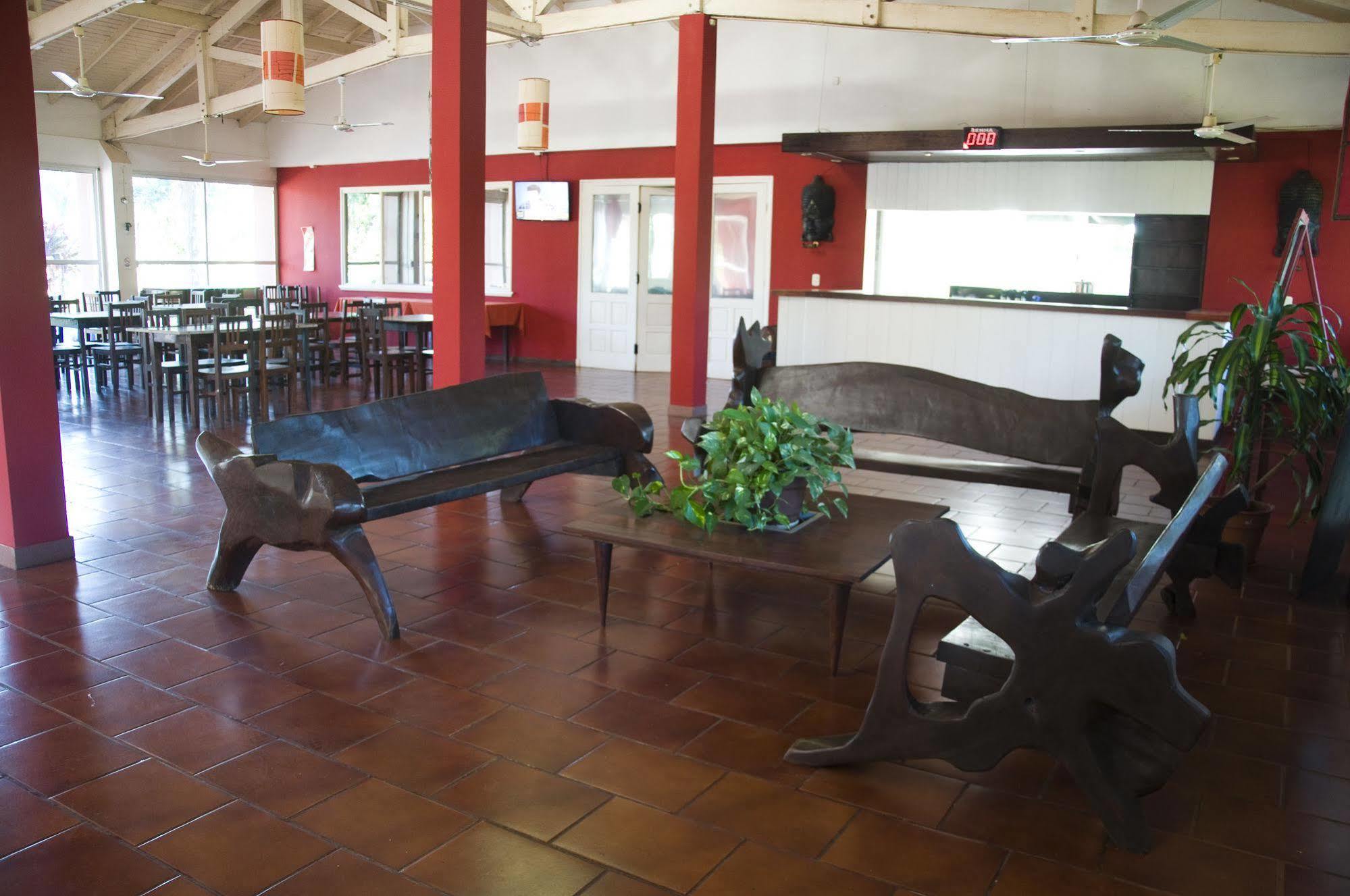 Iguazu Inn Hostel Puerto Iguazú Zewnętrze zdjęcie